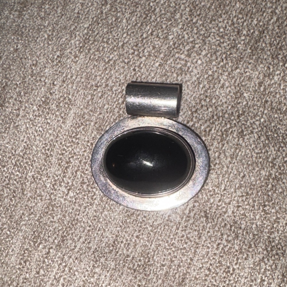 Sterling silver pendant